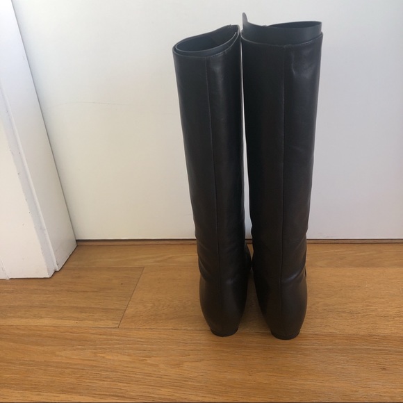 Over the knee boots - Picture 3 of 5